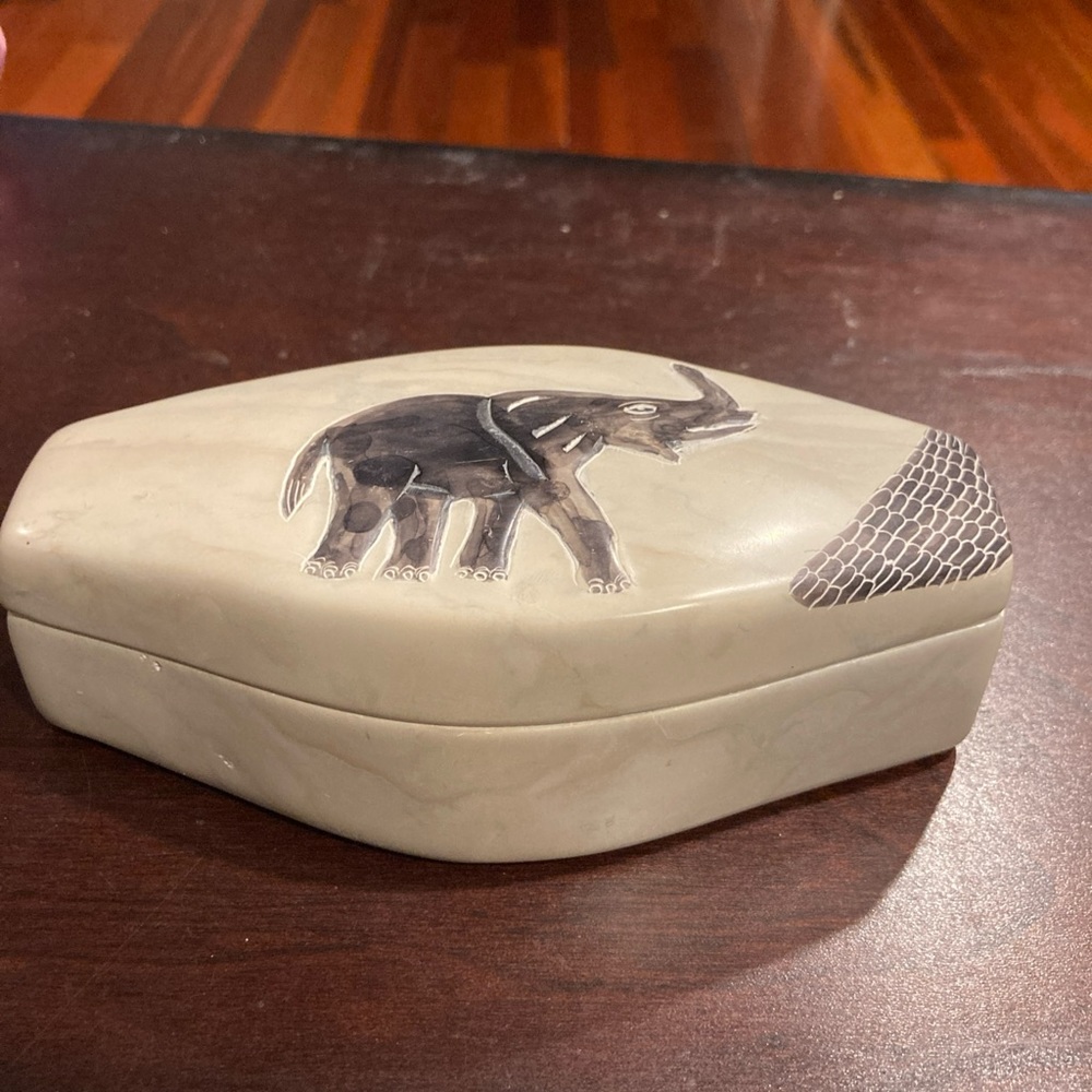 Stone hand carved elephant jewelry box